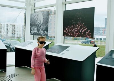 Inkluzivna radionica za mališane taktilna Izložba fotografija Nevidljivi svet (9)