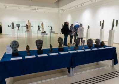 Izložba Inkluzivno na delu Portreti iz zbirke skulptura NKJ